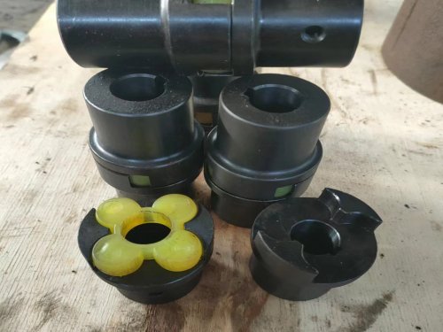 梅花联轴器的工作原理